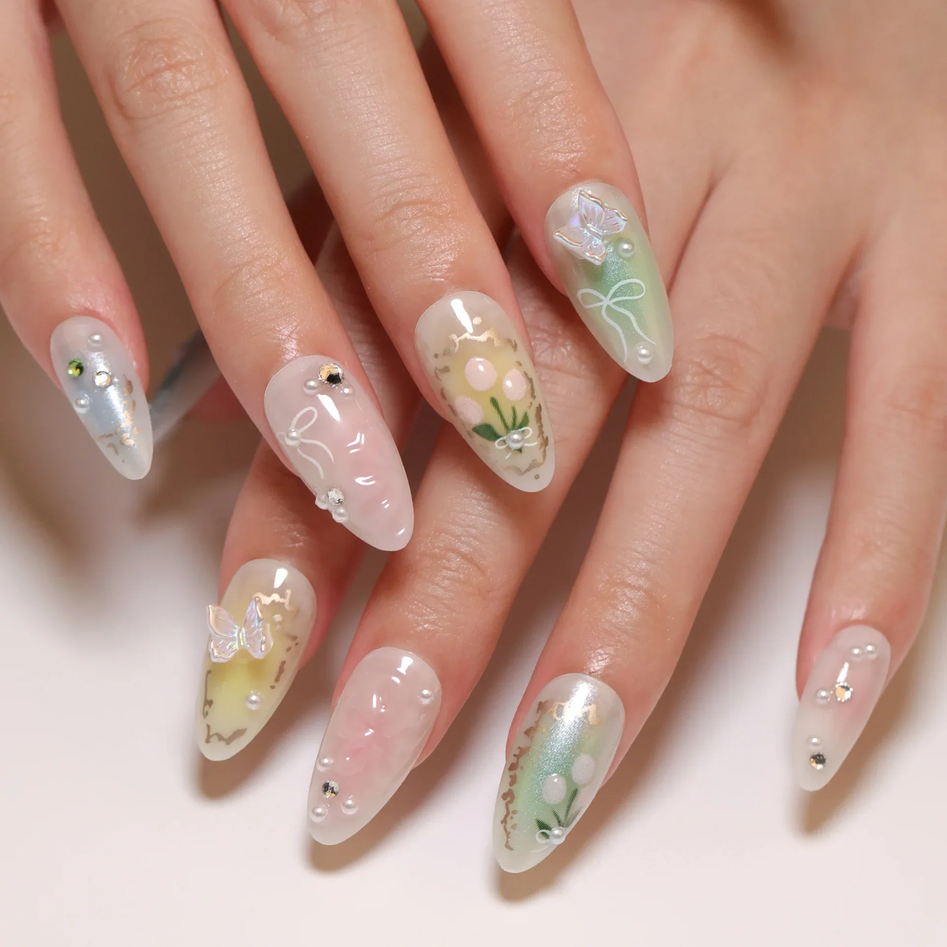 Thumbnail 3